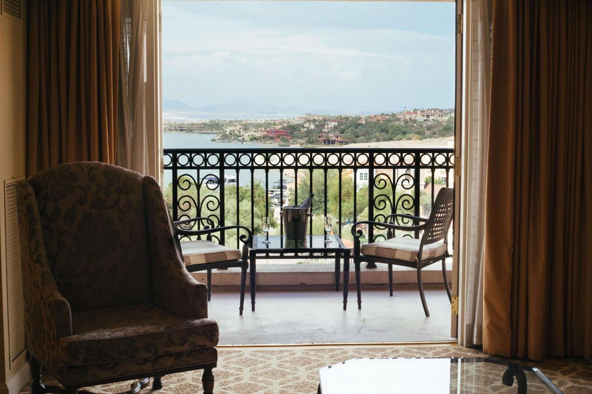 Hilton Lake Las Vegas Resort & Spa מראה חיצוני תמונה