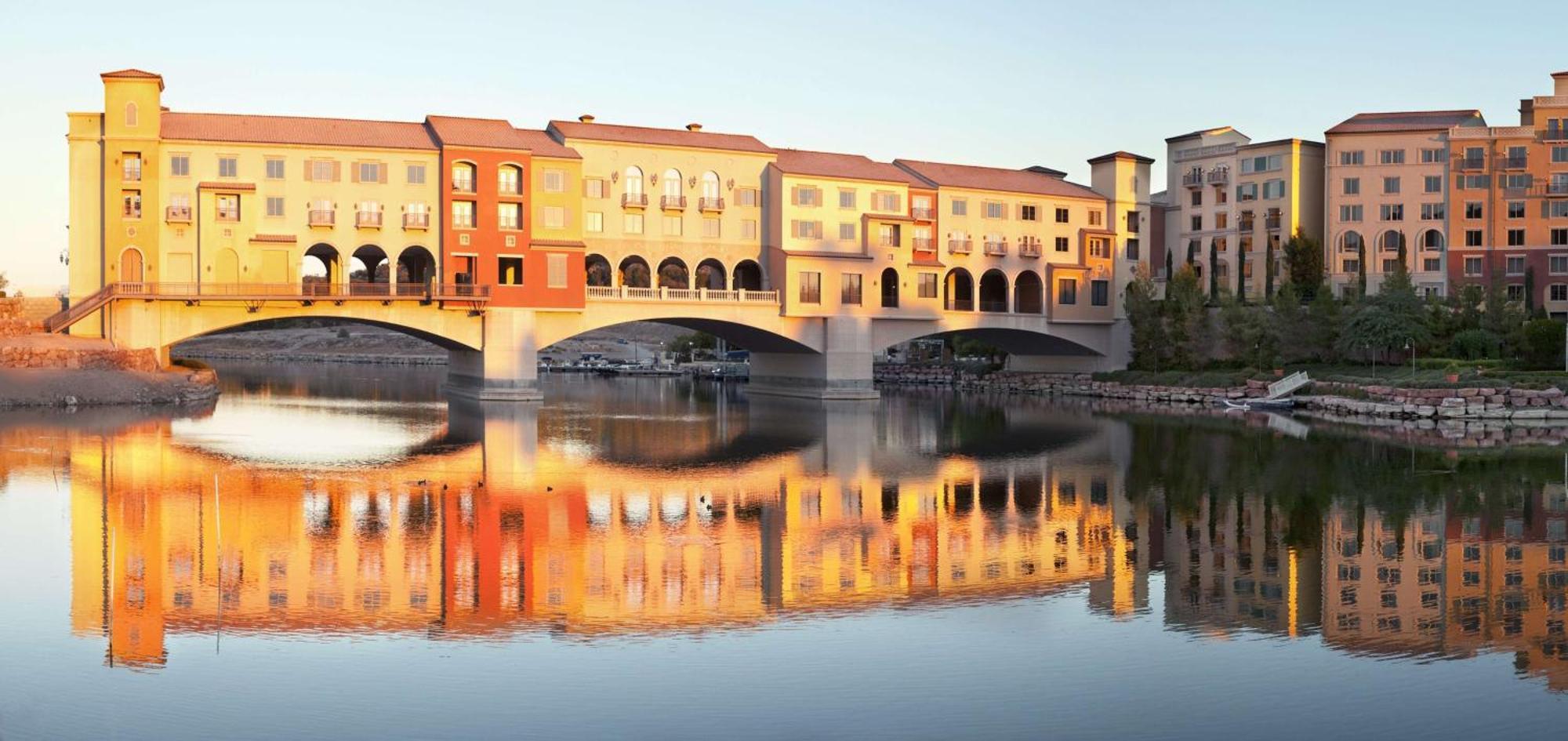 Hilton Lake Las Vegas Resort & Spa מראה חיצוני תמונה