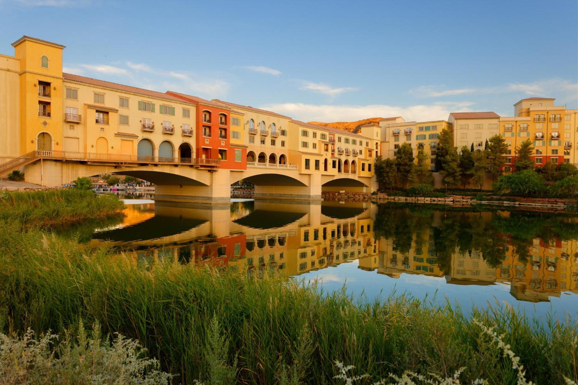 Hilton Lake Las Vegas Resort & Spa מראה חיצוני תמונה